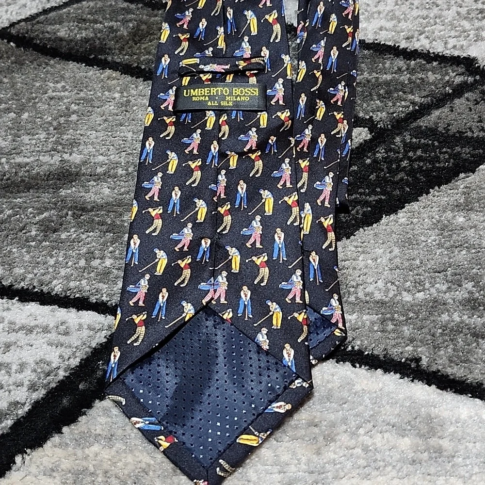 Umberto Bossi silk attached